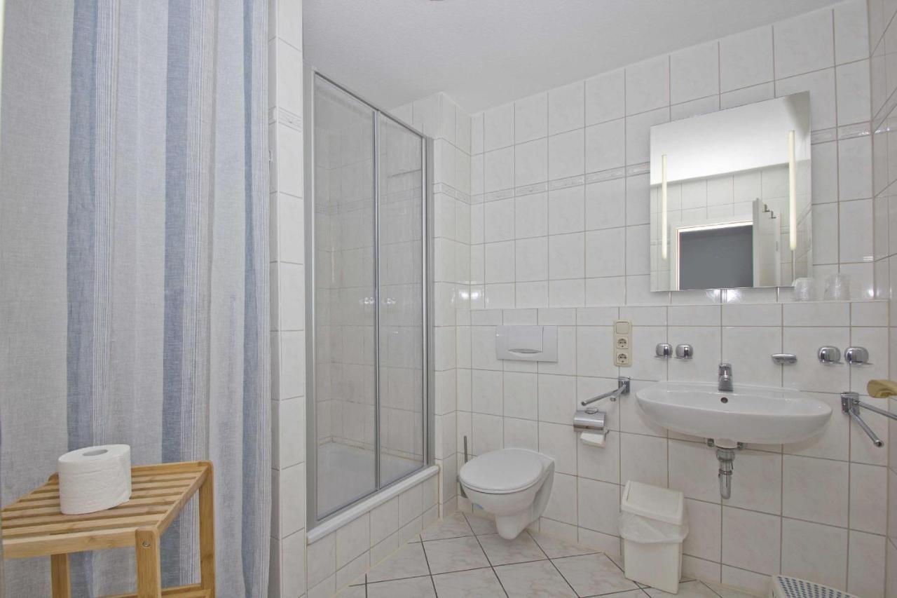 Ferienwohnung Mit Balkon, Gratis Nutzung Vom Ahoi Erlebnisbad Und Sauna In Sellin - Haus Strandeck Fewo 19 Goehren  Exterior foto